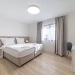 4 Vendégház